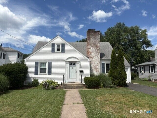 Property Photo:  43 Farnham Road  CT 06119 
