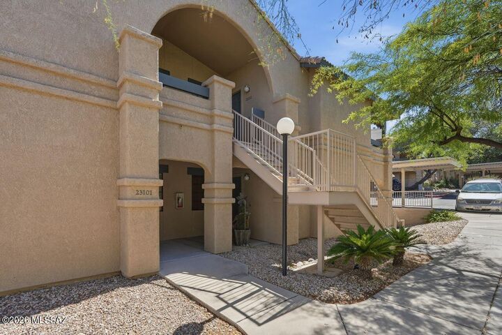 Property Photo:  101 S Players Club Drive Apt 23202  AZ 85745 