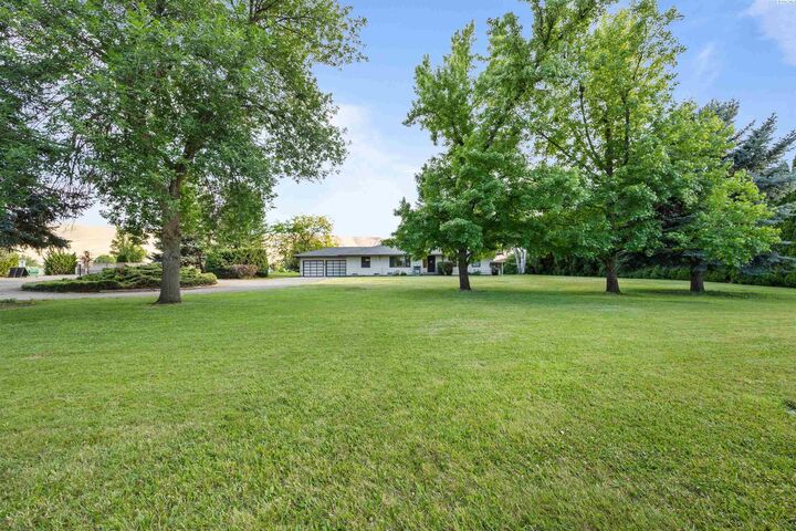 Property Photo:  11002 S 1518 Pr SW  WA 99350 