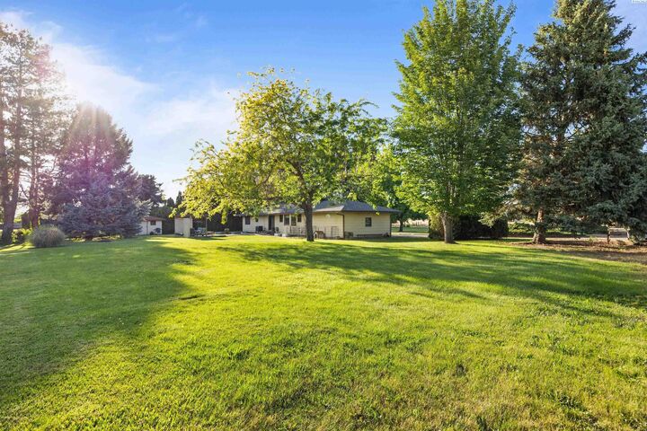 Property Photo: 11002 S 1518 Pr SW WA 99350