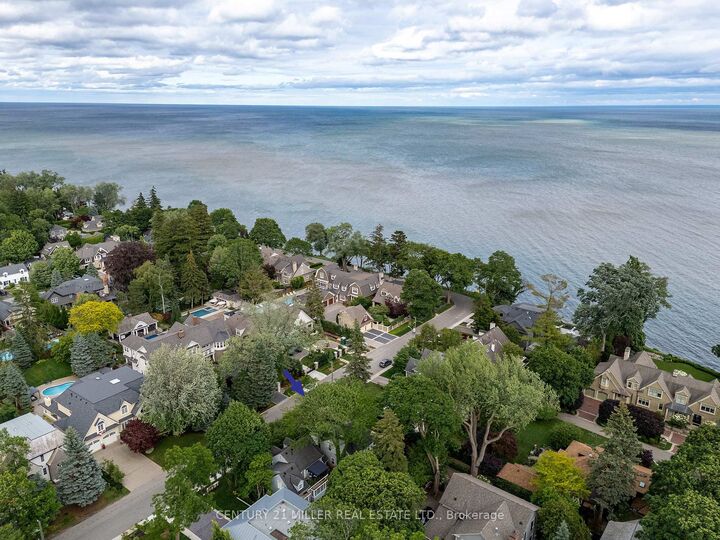 Property Photo:  32 Park Avenue  ON L6J 3X8 