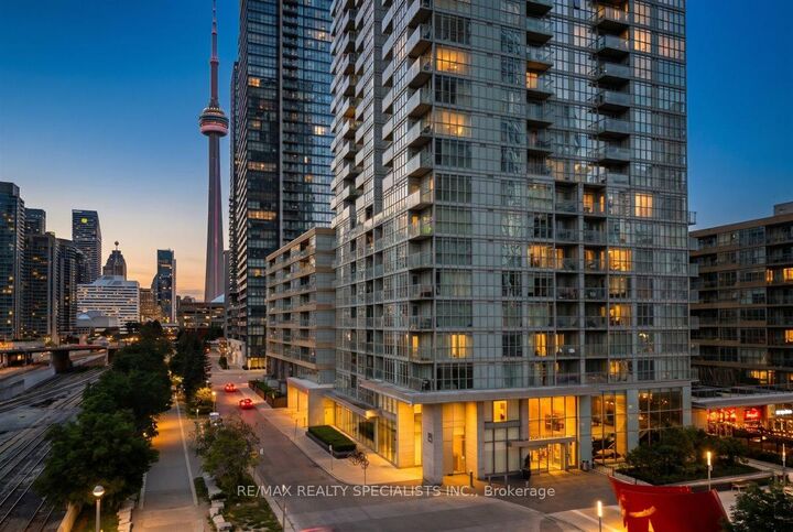 15 Iceboat Terrace Ph06 — photo 1