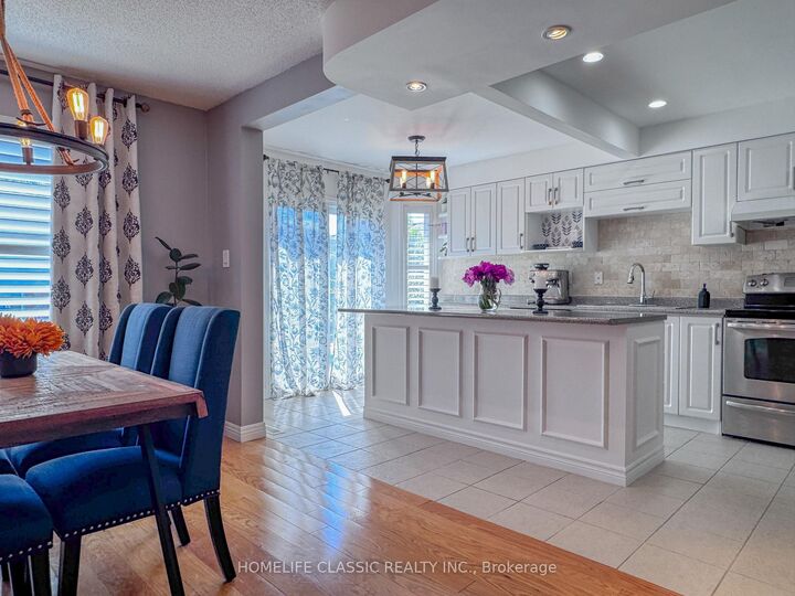 Property Photo: 67 Andona Crescent ON M1C 5A3