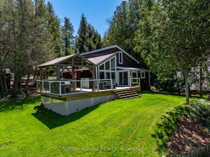 Property Photo: 109 Dahl Street ON N0H 2T0