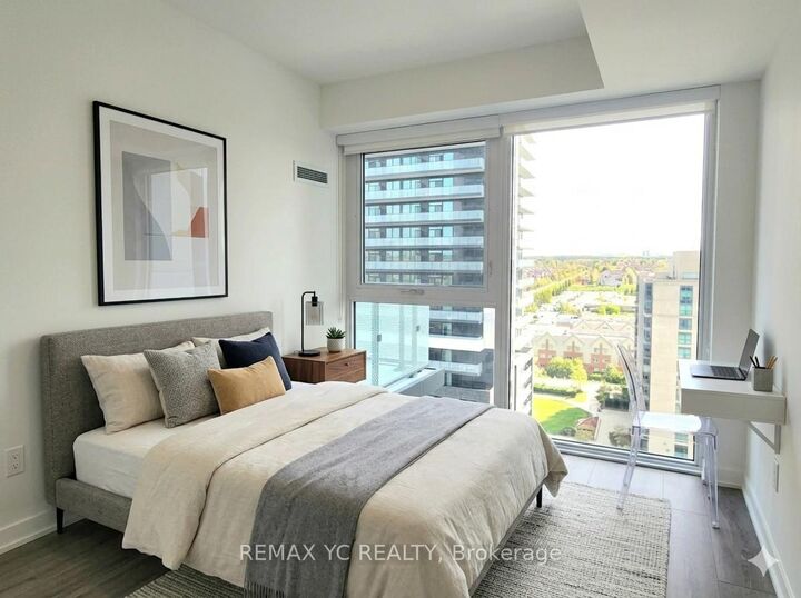 Property Photo: 95 Oneida Crescent 1407 ON L4B 0H5