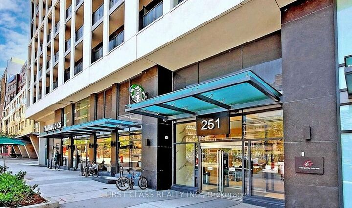 Property Photo: 251 Jarvis Street 826 ON M5B 0C3