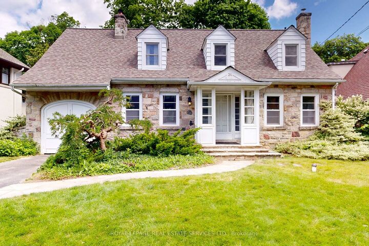 Property Photo: 31 Burnhamthorpe Park Boulevard ON M9A 1H8