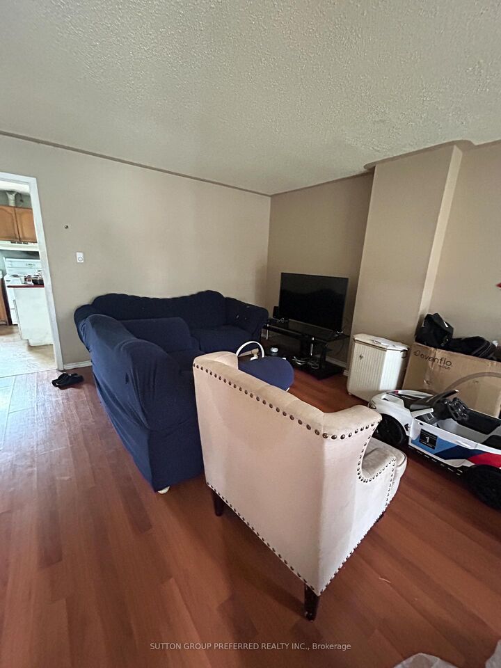 Property Photo: 1775 Culver Drive 172 ON N5V 3H6