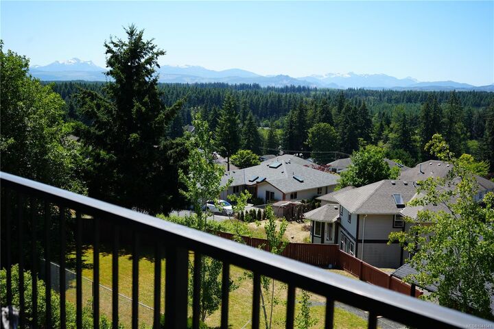 Property Photo:  280 Dogwood St S #307  BC V9W 6Y7 
