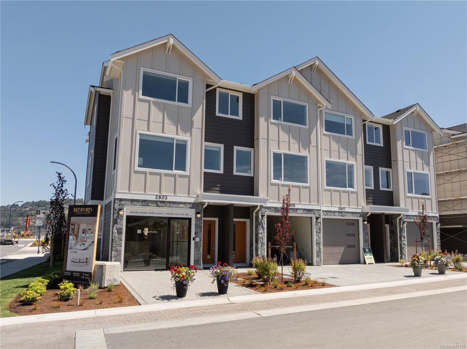 Property Photo: 2864 Apex Close BC V9B 7H1
