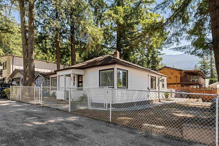Photo de la propriété: 361 Pine Street BC V2R 4Y9