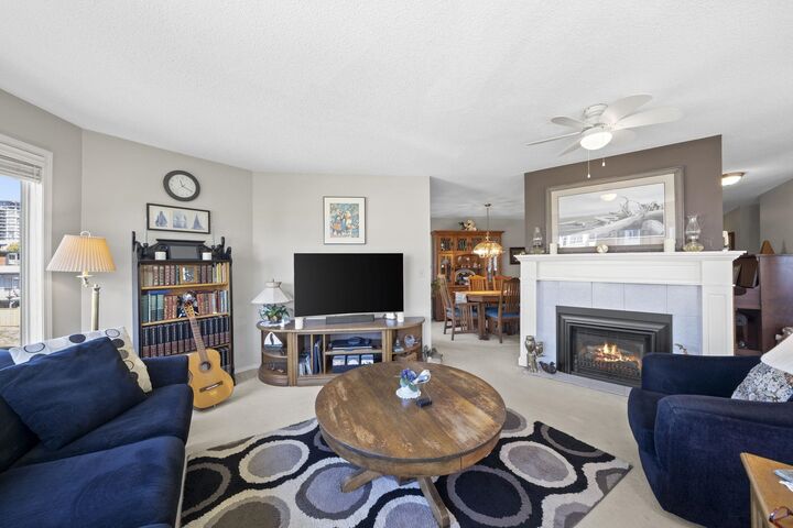 Property Photo: 1327 Best Street 203 BC V4B 4E3