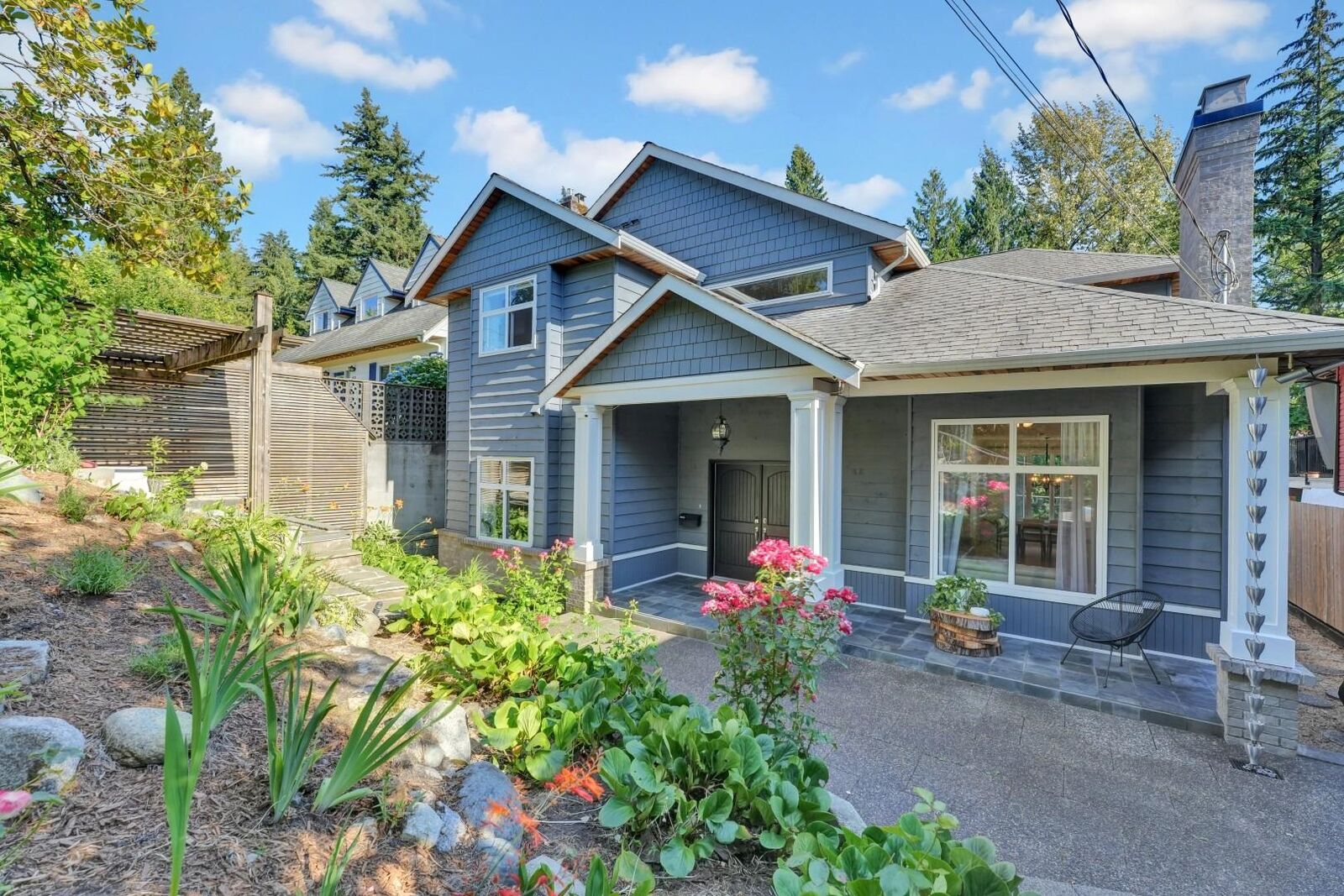 Property Photo: 425 Tempe Crescent BC V7N 1E7