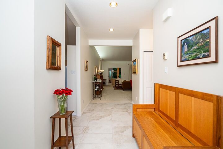 Property Photo: 2533 152 Street 87 BC V4P 1N4