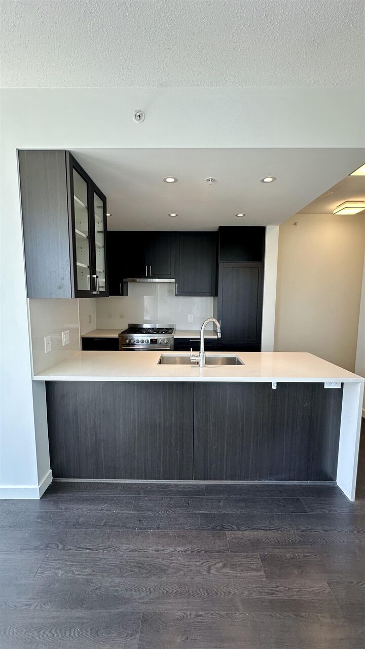 Property Photo: 5470 Ormidale Street 3301 BC V5C 0L9