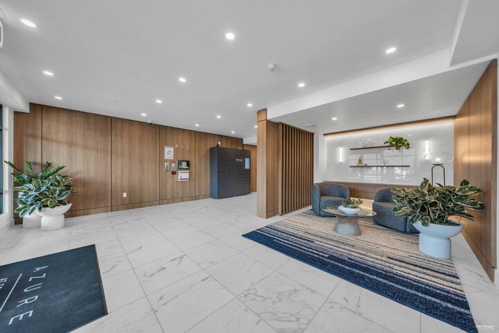 Property Photo: 7788 18th Street 311 BC V3N 0J3