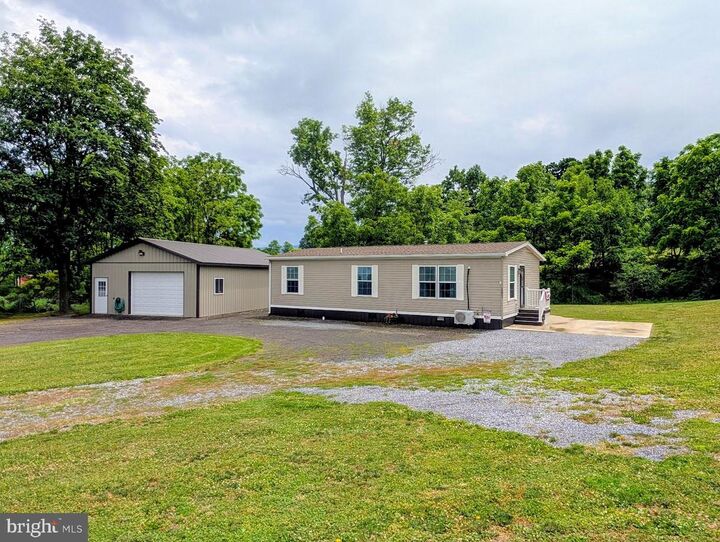 Property Photo:  183 Oak Hill Rd  PA 16664 