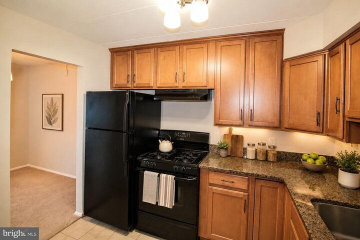 Property Photo:  2610 Indian Drive 2B  VA 22303 