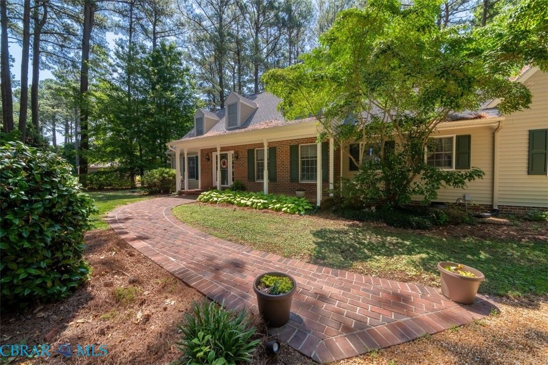 Property Photo: 196 Locust Grove Lane VA 22482