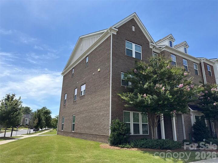 Property Photo:  11507 Red Rust Lane  NC 28277 