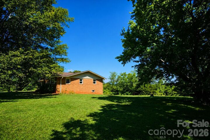 Property Photo:  360 Davenport Road  NC 28139 