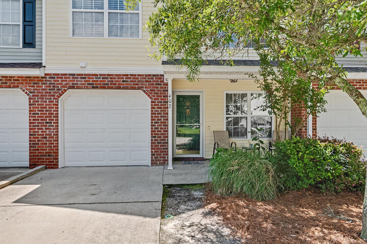 Property Photo: 402 Poplar Grove Place SC 29483