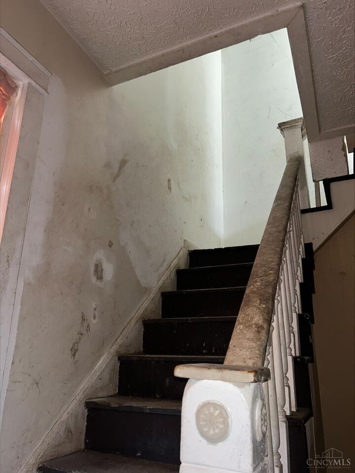 Property Photo: 401 Garfield Street OH 45044