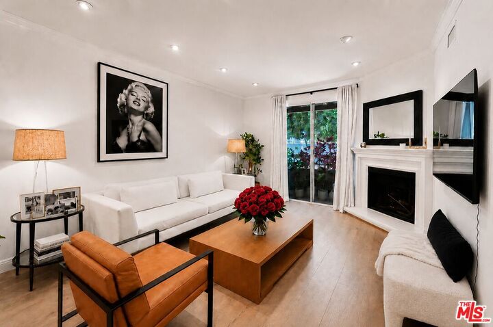 Property Photo: 4128 Whitsett Ave CA 91604