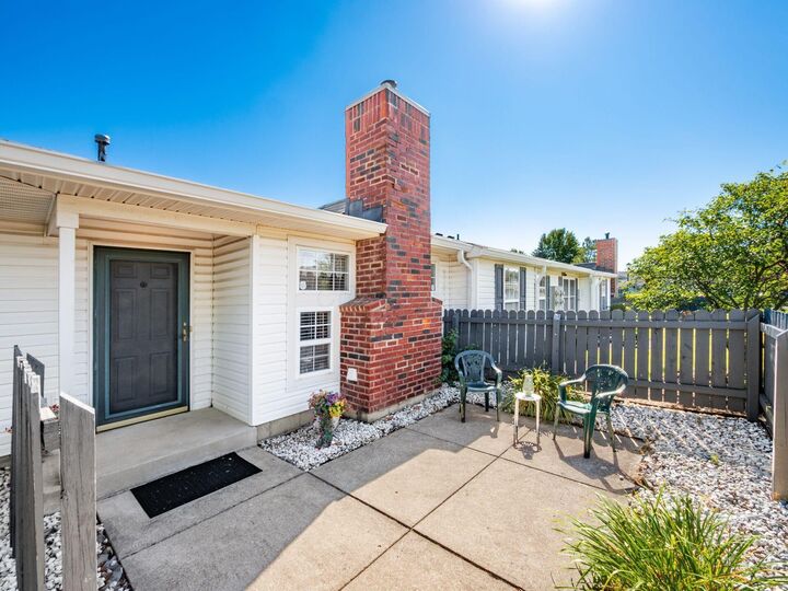 Property Photo:  8371 Greyhawk Circle  OH 43240 