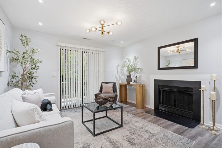 Property Photo:  5334 Darlington E Road  OH 43220 