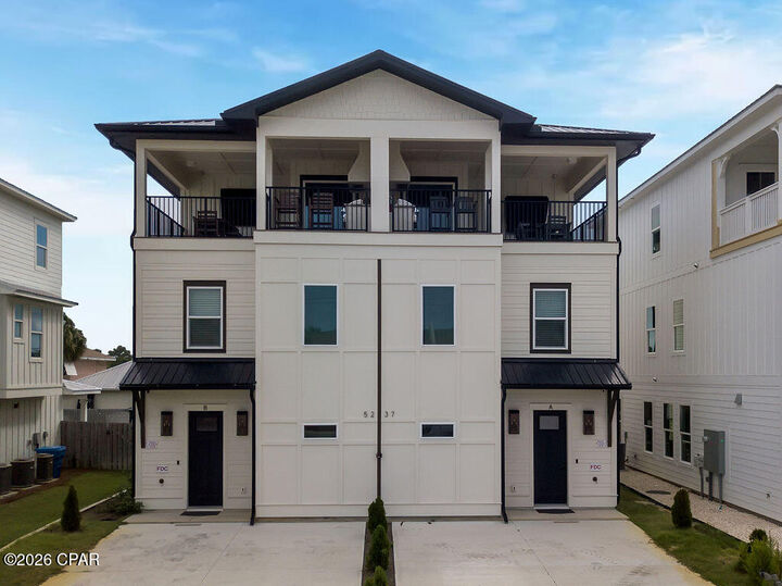 Property Photo:  5237 Thomas Drive A & B  FL 32408 
