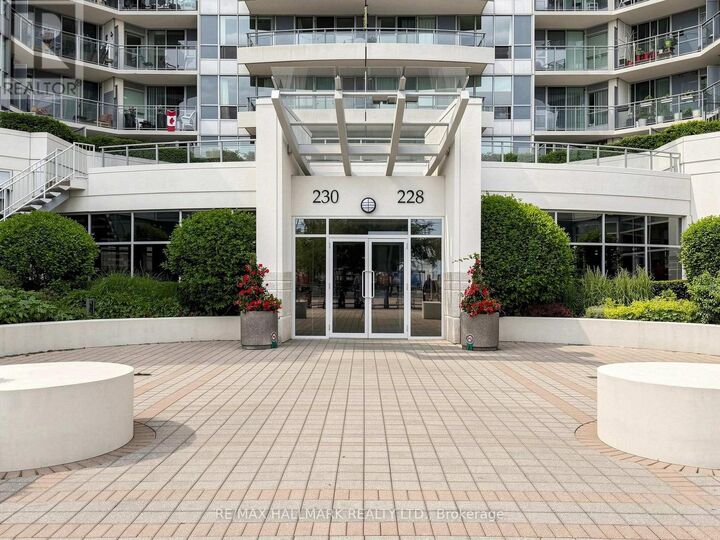 Property Photo: 228 Queens Quay West 208 ON M5J 2X1