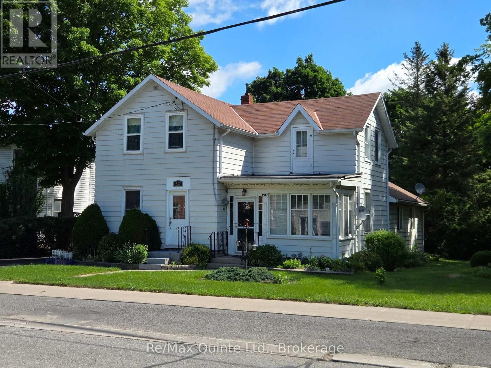 Property Photo:  237 Colborne Street  ON K0K 3J0 