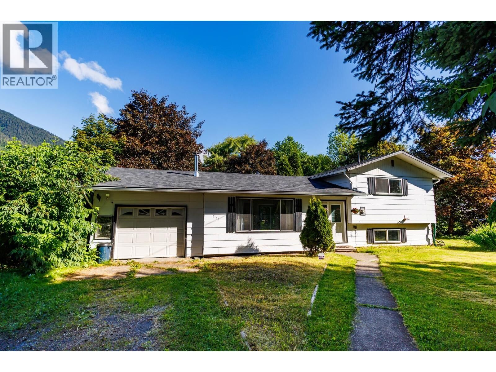 Property Photo: 6182 Kilby Road BC V8G 0E1