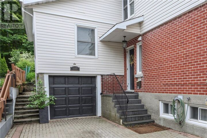 Property Photo:  600 Beaton Avenue  ON P3E 3J3 