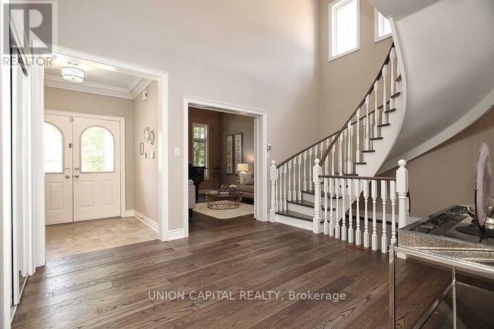 Property Photo: 75 Langtry Place ON L4J 8L6