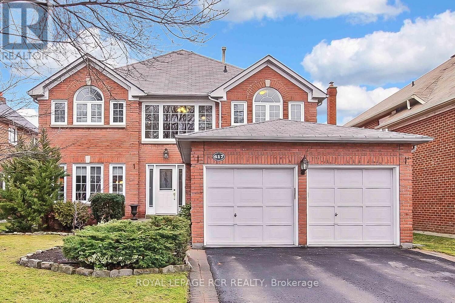 Property Photo: 617 Brooker Ridge ON L3X 1V7