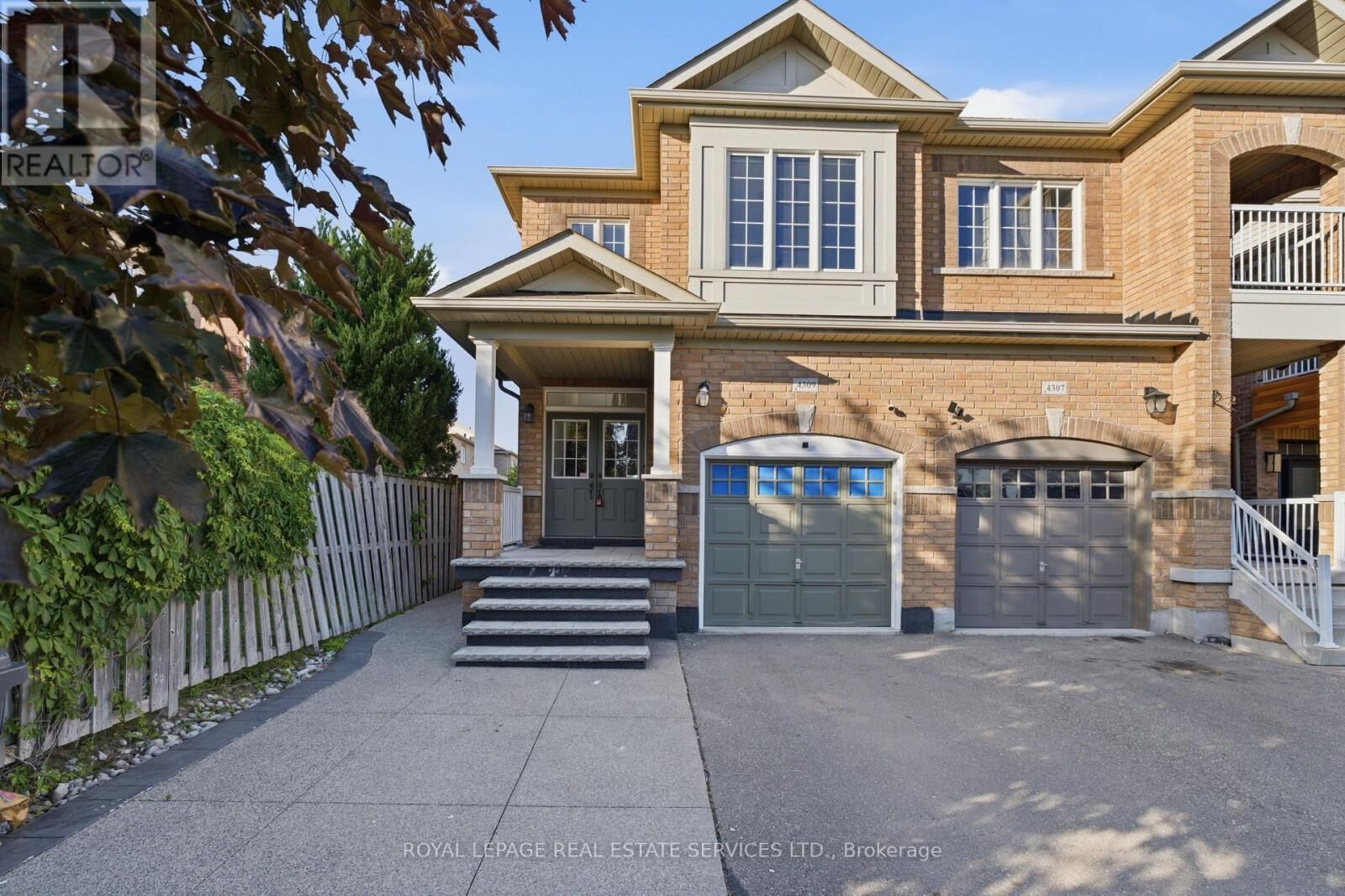 Property Photo:  4309 Trail Blazer Way  ON L5R 0A9 