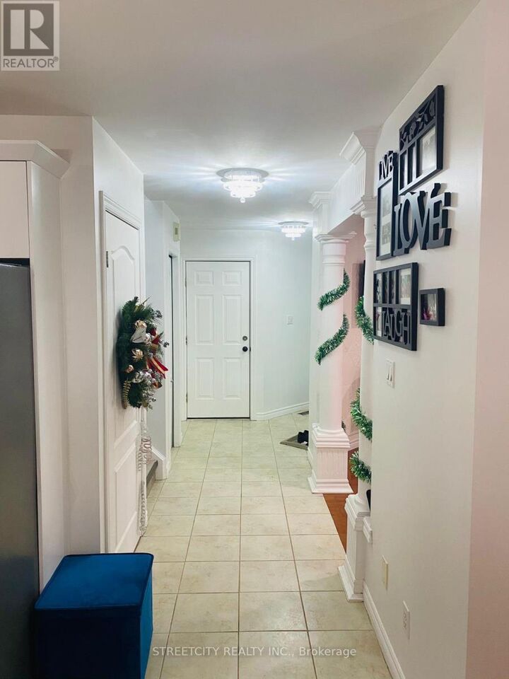 Property Photo:  1751 Coronation Drive  ON N6G 5N6 