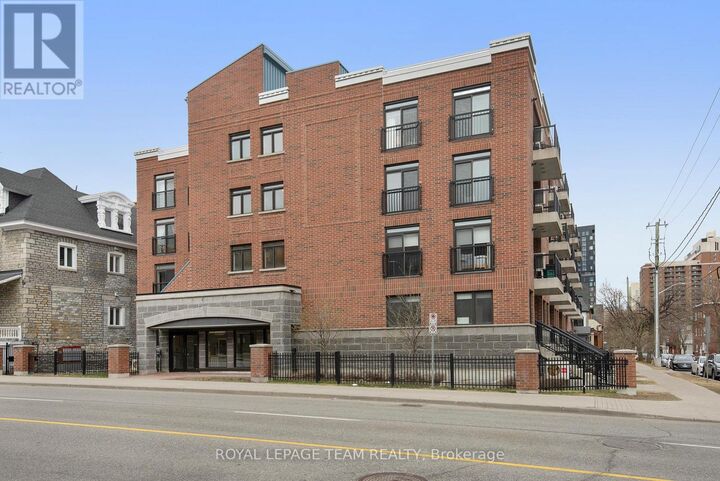 Property Photo:  456 King Edward Avenue 404  ON K1N 7M9 