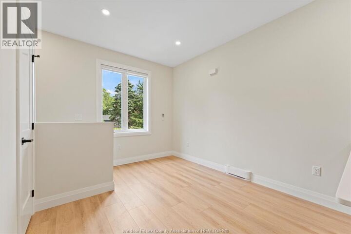 Property Photo:  150 Old Front Back-Upper  ON N9J 1Z3 