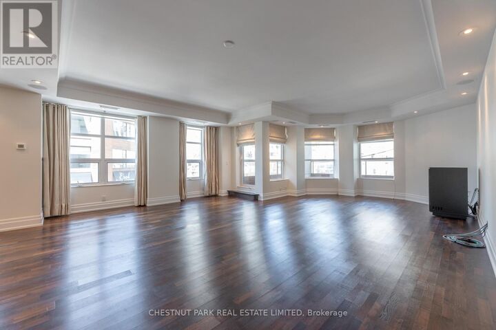 Property Photo:  68 Yorkville Avenue 202  ON M5R 3V7 