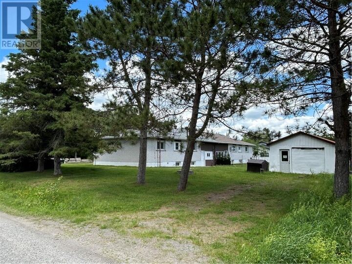 Property Photo:  41 King Street E.  ON  