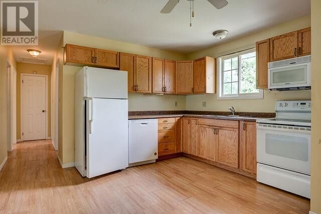 Property Photo: 1024 Jeanne D'Arc ON P3P 1S1