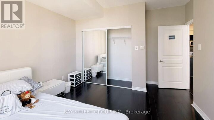 Property Photo: 3525 Kariya Drive 3009 ON L5B 0C2