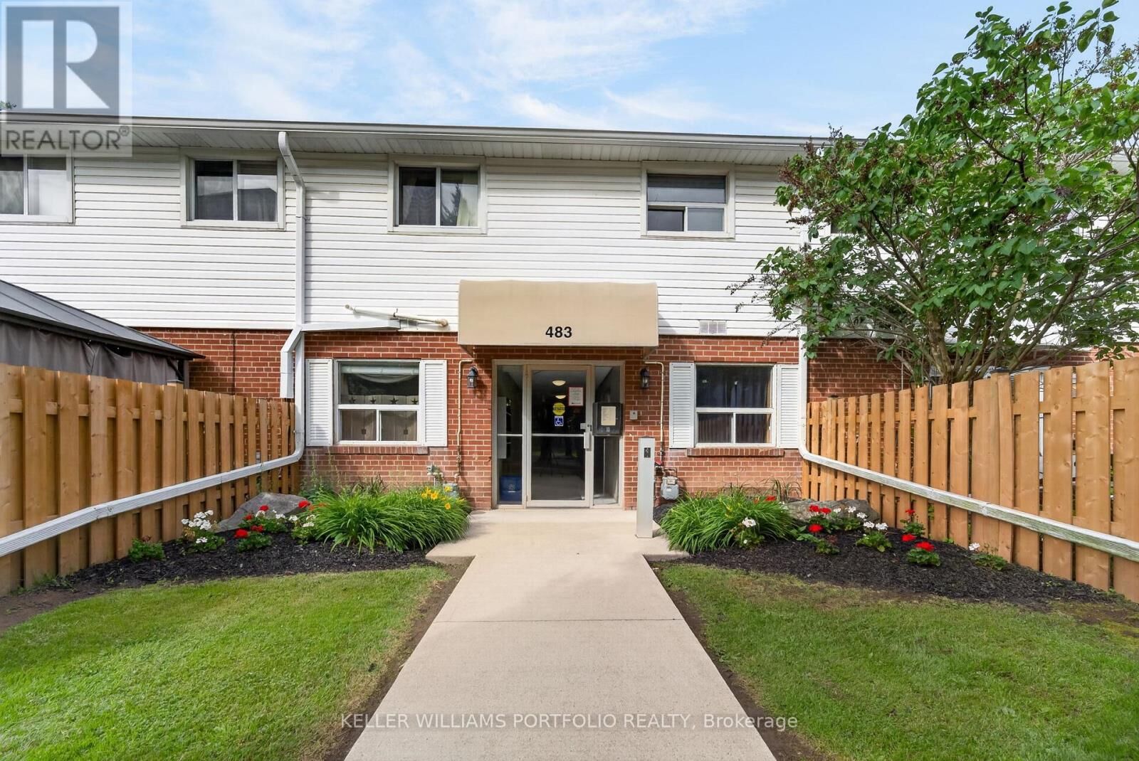 Property Photo:  483 Claridge Road 11  ON L7N 2S1 