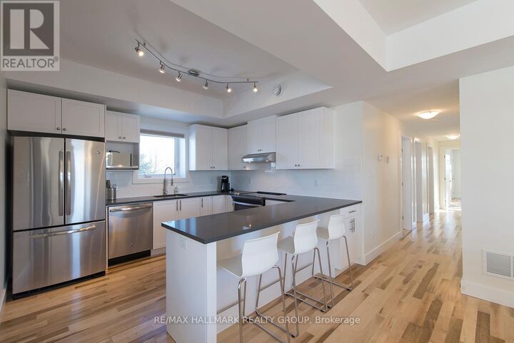 Property Photo: 550 Guy Street ON K1K 1B9