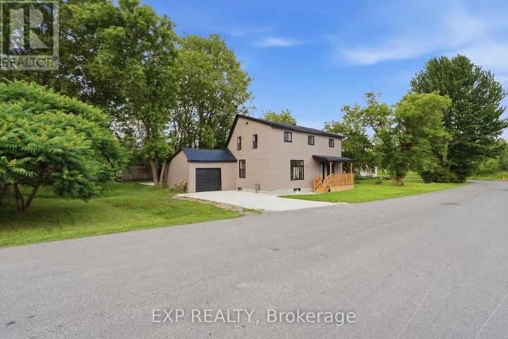 Property Photo:  13 Elm Street  ON K0C 1N0 