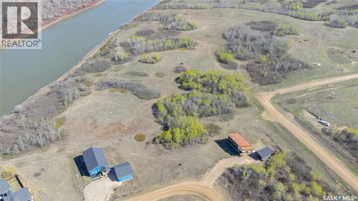 Property Photo:  348 Laurier Crescent  SK S0K 2L0 