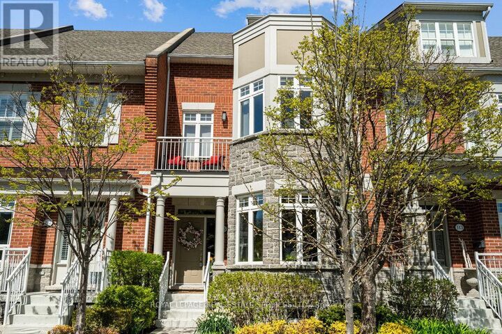 Property Photo:  115 St. Lawrence Drive  ON L5G 4V2 